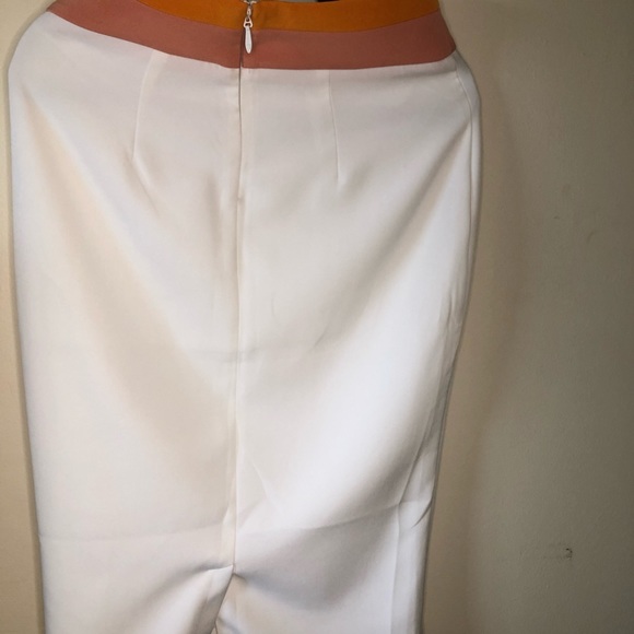 Pencil skirt - Picture 2 of 3